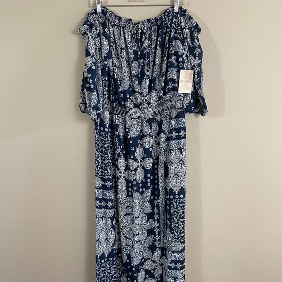 A Beautiful Soul Off the shoulder maxi bohemian dress - Picture 1 of 8